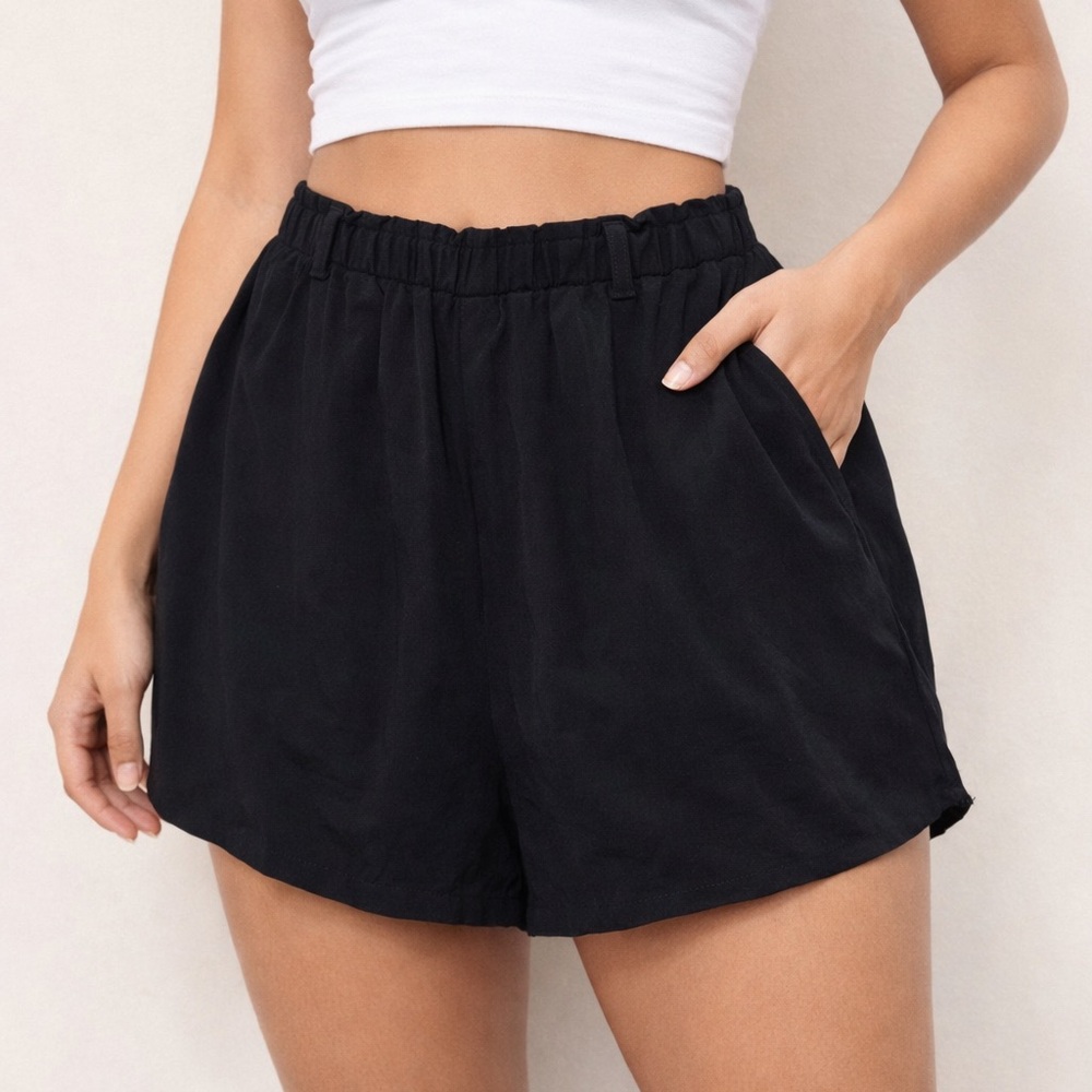 TORRID Lined Flowy Elastic Waist Black Shorts Size 2X
